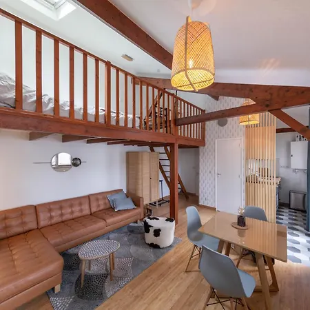 Apartment Lovely Little House With Private Garden In Paris